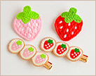 イメージ：ニットいちごヘアクリップ／ニット3連いちごクリップ
